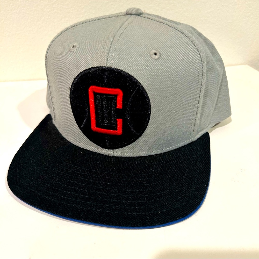 Mitchell & Ness Los Angeles Clippers Ball Cap OS Gray Black Blue Trucker Hat